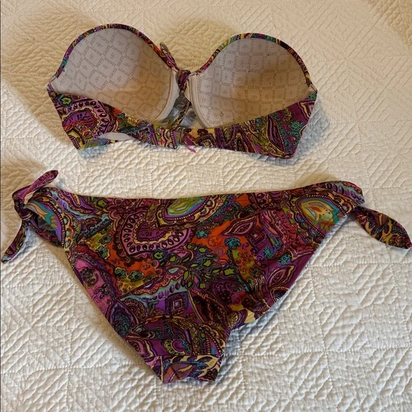 Paisley Print Bikini Set - Picture 2 of 3